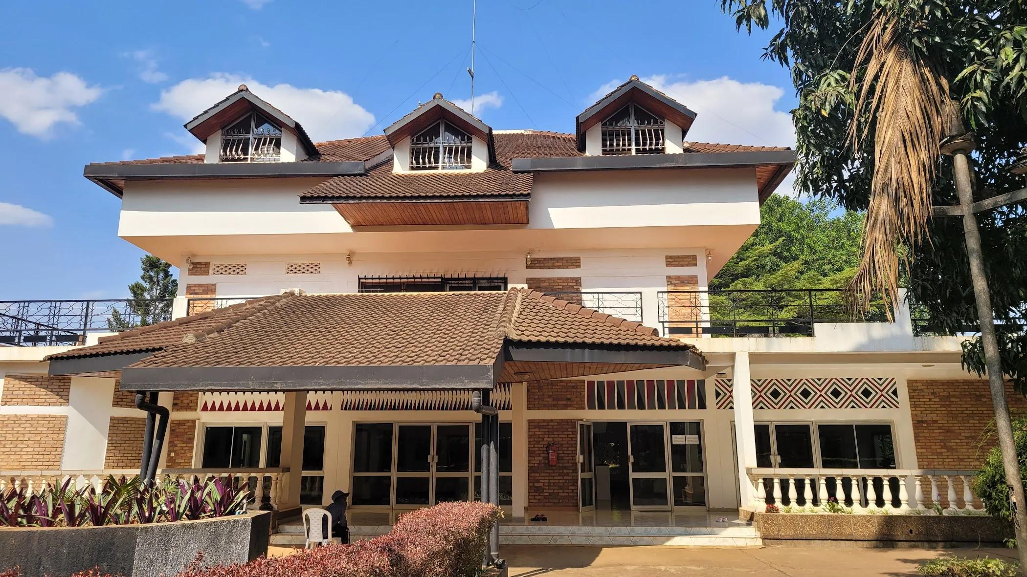 Rwanda Safari and Cultural Villages Experience