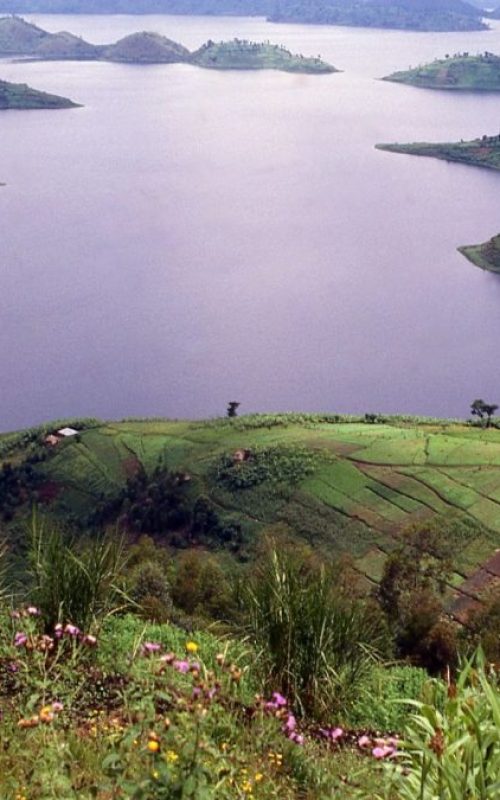 Twin-Lakes-of-Ruhondo-and-Burera-in-Rwanda